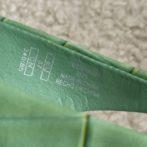 ZARA Sage Green Croc-Embossed Heels - Picture 8 of 9